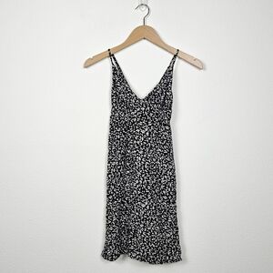 Volcom Mini Dress Black And White Size XS 0-2 Adjustable Straps